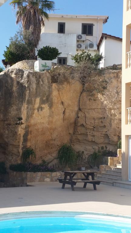 דירות Paphos Panorama Court מראה חיצוני תמונה