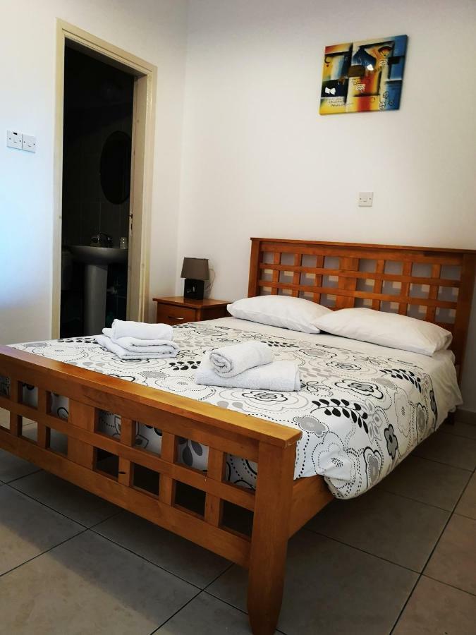 דירות Paphos Panorama Court מראה חיצוני תמונה